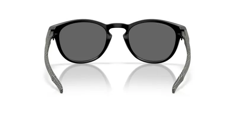 Oakley Latch 53 - Matte Black, Prizm Black Polar