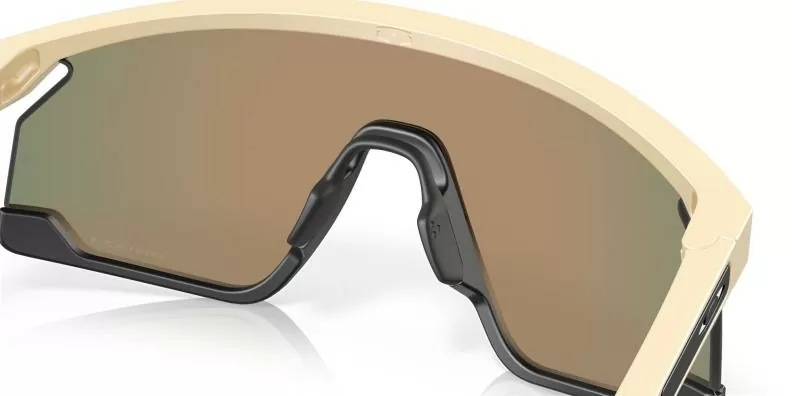 Oakley Bxtr 39 - Matte Desert Tan, Prizm Ruby